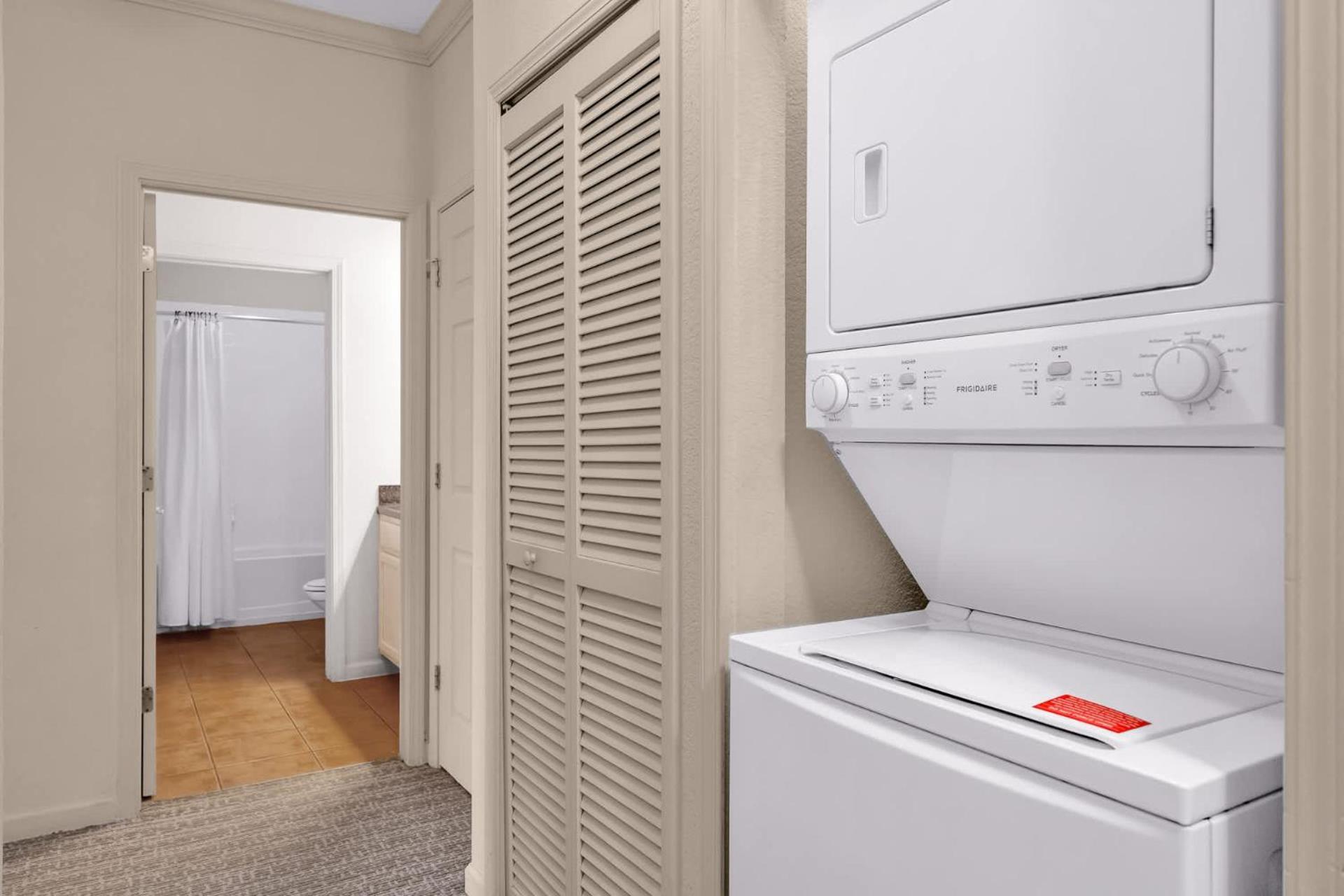 Modern 3Br Near Disney - Pool And Hot Tub! Orlando Ngoại thất bức ảnh