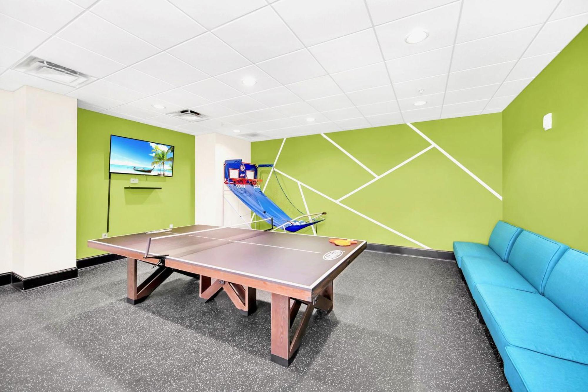 Modern 3Br Near Disney - Pool And Hot Tub! Orlando Ngoại thất bức ảnh