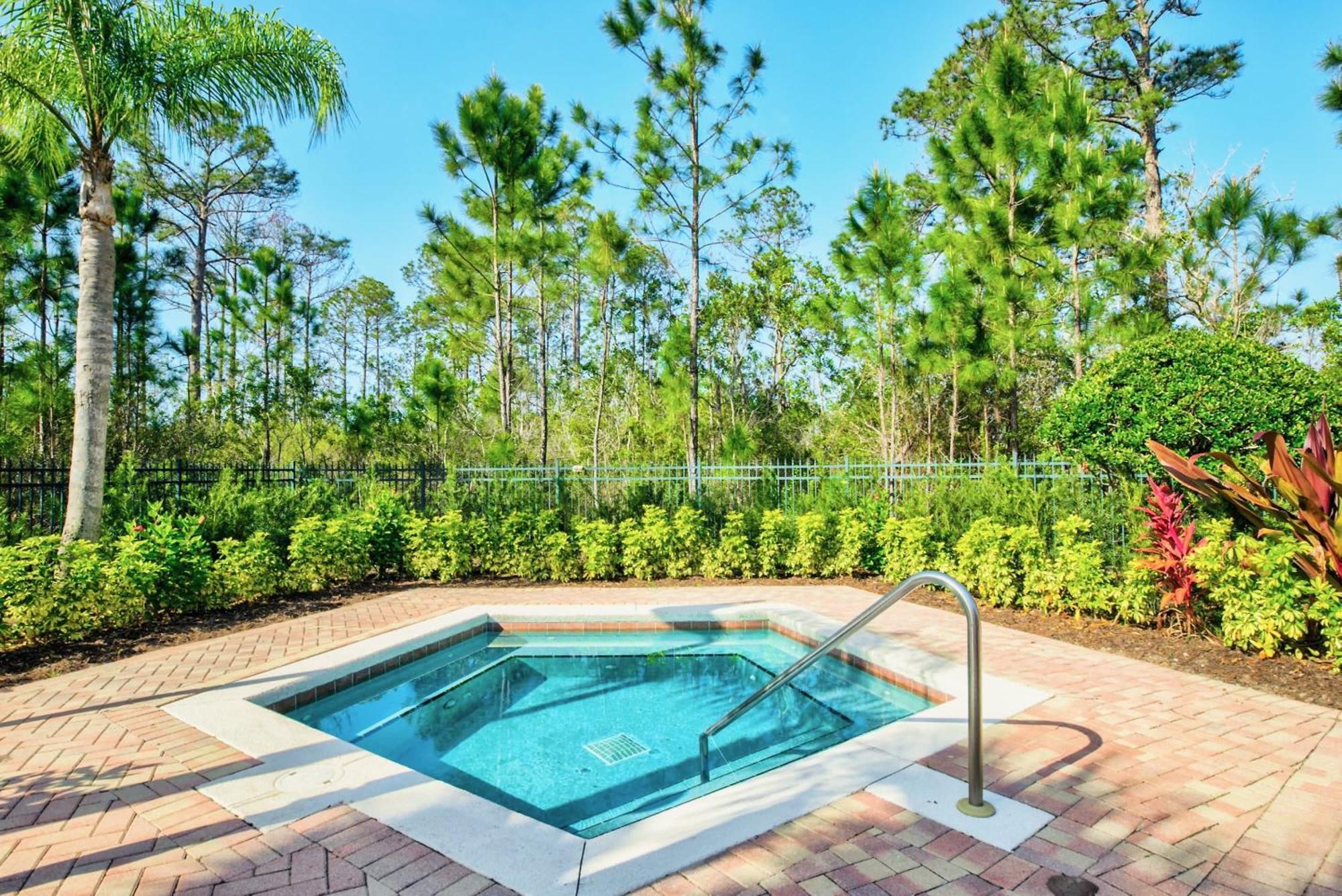 Modern 3Br Near Disney - Pool And Hot Tub! Orlando Ngoại thất bức ảnh